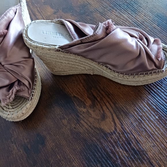 Wedges in Pink "Odele "Platform Wedges - Picture 6 of 6